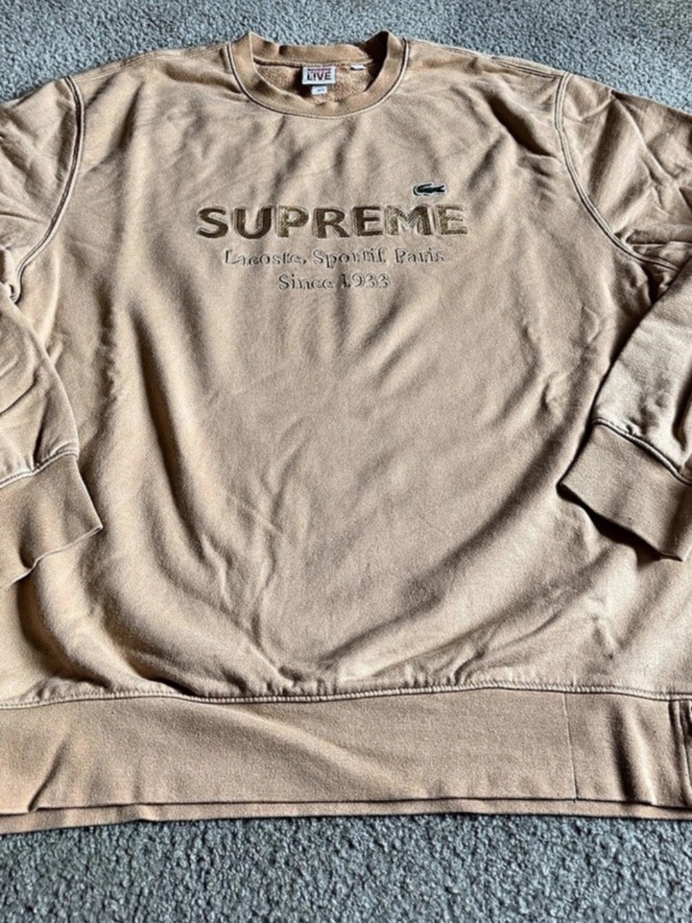 Lacoste Supreme Crewneck in Light Brown